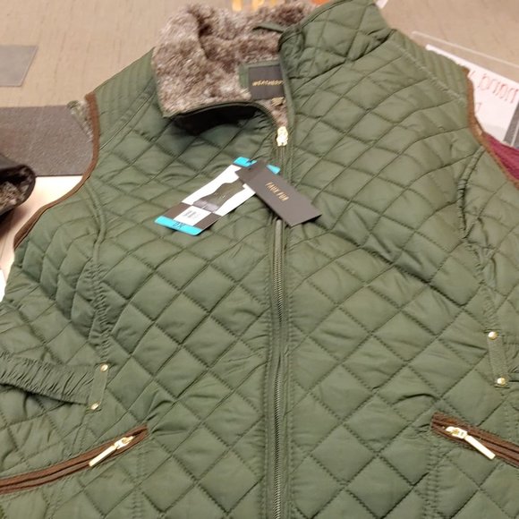 WEATHERPROOF Women Ultra Soft Cozy Lining Quilted Vest --Pine - Picture 5 of 7